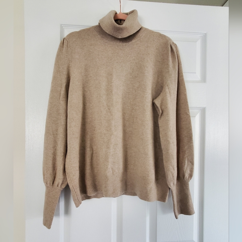 Ralph Lauren Cashmere Sweater in Tan